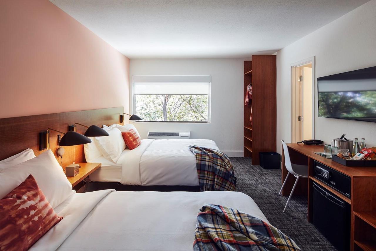 เดอะ ลองลีฟ โฮเต็ล Hotel ราลลี ภายนอก รูปภาพ